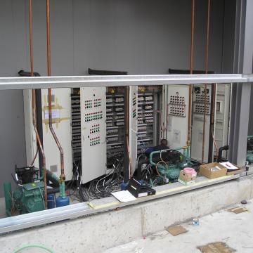 4 refrigeration chambers control